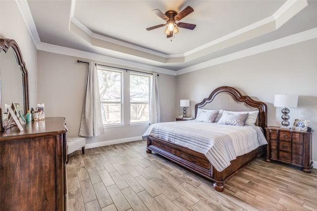 2325 Brookdale Drive, Arlington, TX 76014