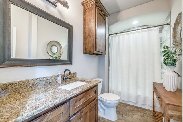 2325 Brookdale Drive, Arlington, TX 76014