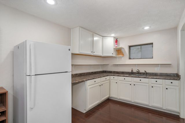 3442 S Carriage Avenue, Springfield, MO 65809