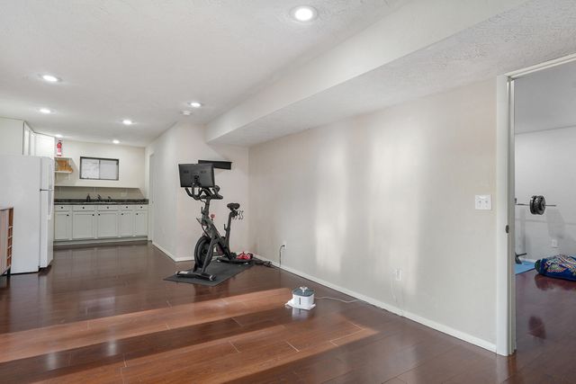 3442 S Carriage Avenue, Springfield, MO 65809