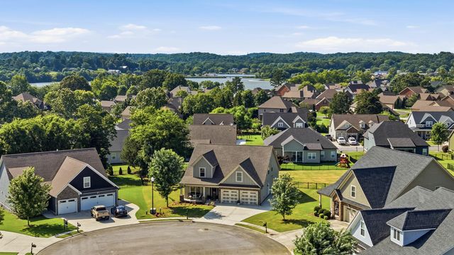 7900 Frostwood Lane, Ooltewah, TN 37363