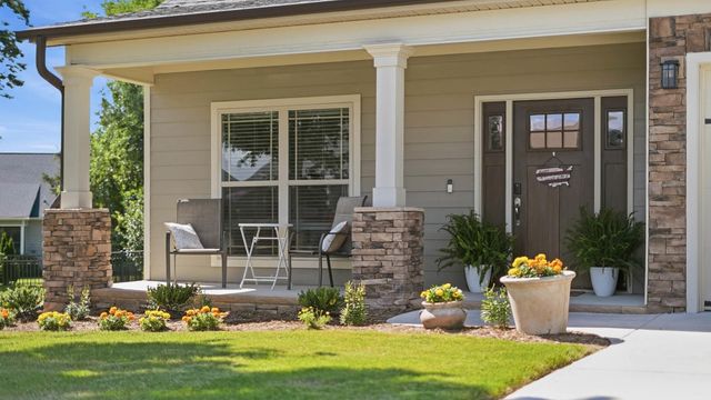 7900 Frostwood Lane, Ooltewah, TN 37363