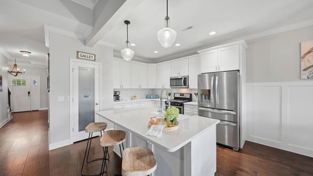 7900 Frostwood Lane, Ooltewah, TN 37363