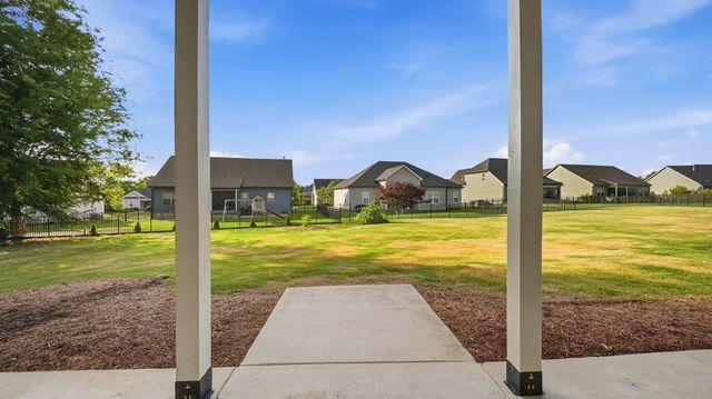 7900 Frostwood Lane, Ooltewah, TN 37363