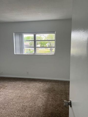 371 Sunshine Drive H2, Coconut Creek, FL 33066