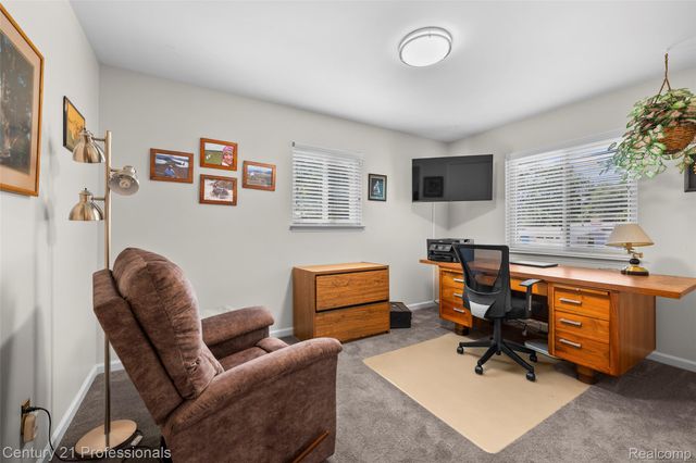 5135 Virgie Lane, West Bloomfield Charter Township, MI 48324