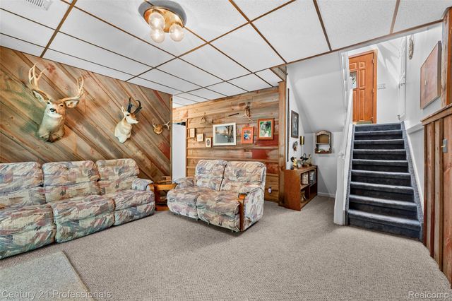 5135 Virgie Lane, West Bloomfield Charter Township, MI 48324