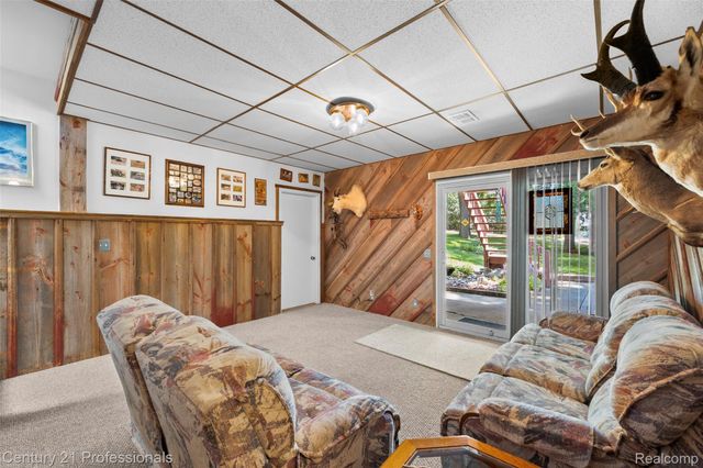 5135 Virgie Lane, West Bloomfield Charter Township, MI 48324