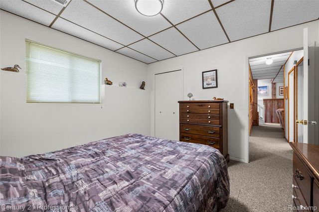 5135 Virgie Lane, West Bloomfield Charter Township, MI 48324