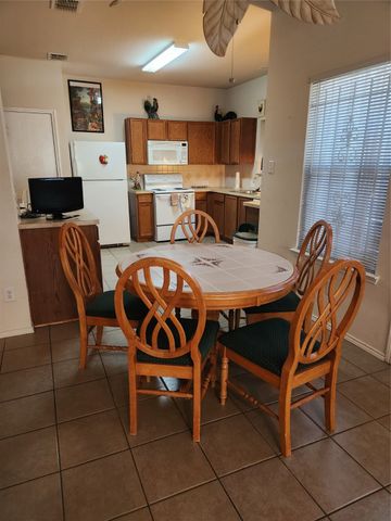 2952 Gospel Drive, Dallas, TX 75237