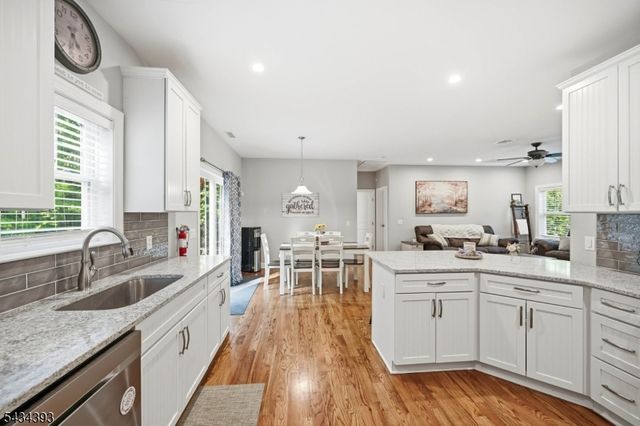 461 Westbrook Rd, Ringwood Boro, NJ 07456