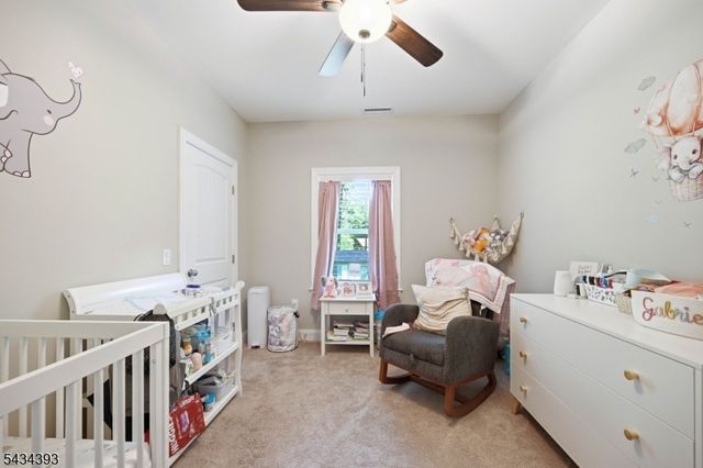 461 Westbrook Rd, Ringwood Boro, NJ 07456