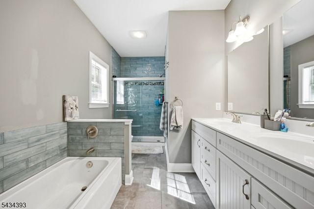 461 Westbrook Rd, Ringwood Boro, NJ 07456