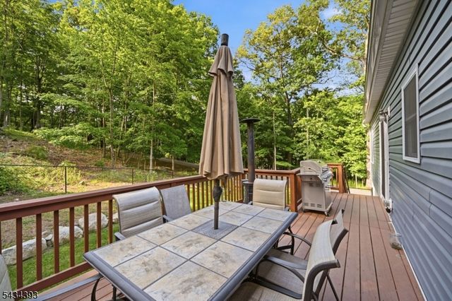 461 Westbrook Rd, Ringwood Boro, NJ 07456