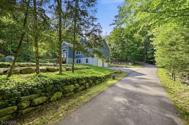 461 Westbrook Rd, Ringwood Boro, NJ 07456