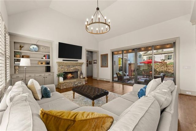 281 Blue Heron Bluff, Dawsonville, GA 30534