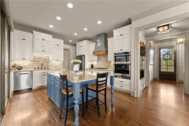 281 Blue Heron Bluff, Dawsonville, GA 30534