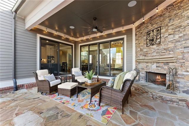 281 Blue Heron Bluff, Dawsonville, GA 30534