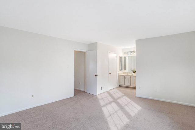 9019 OCTAVIA CT, Springfield, VA 22153