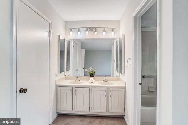 9019 OCTAVIA CT, Springfield, VA 22153