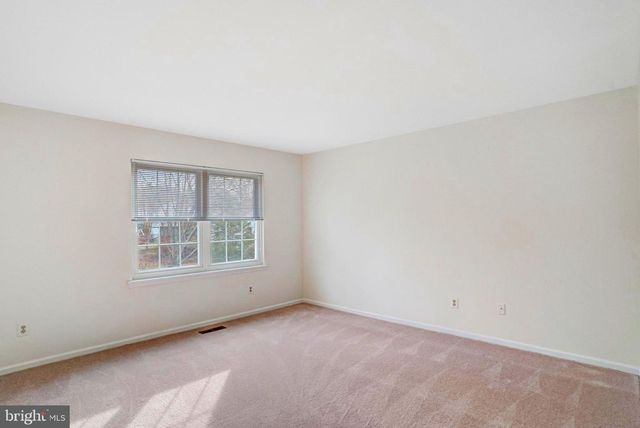 9019 OCTAVIA CT, Springfield, VA 22153