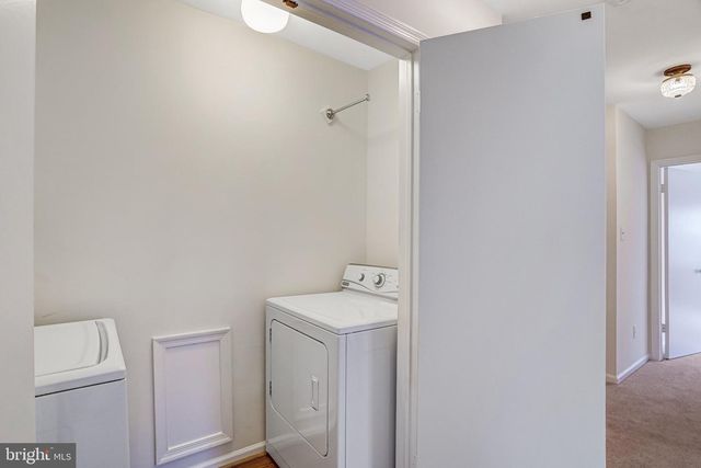 9019 OCTAVIA CT, Springfield, VA 22153