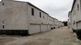 17465 Red Oak Drive 7465, Houston, TX 77090