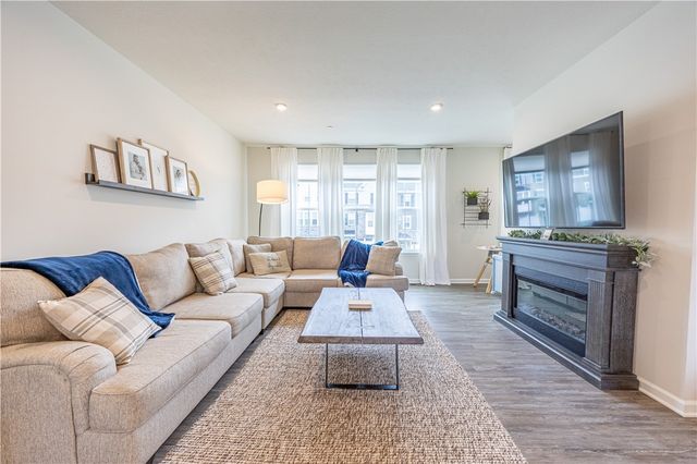 3023 Olivetre Dr, Indiana Twp, PA 15024