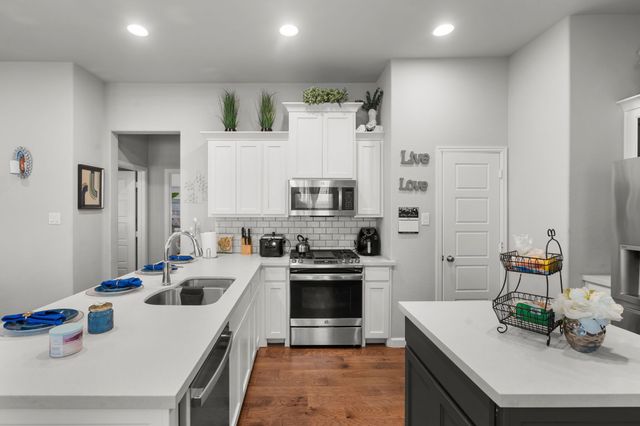 2206 Rothbury Drive, Forney, TX 75126