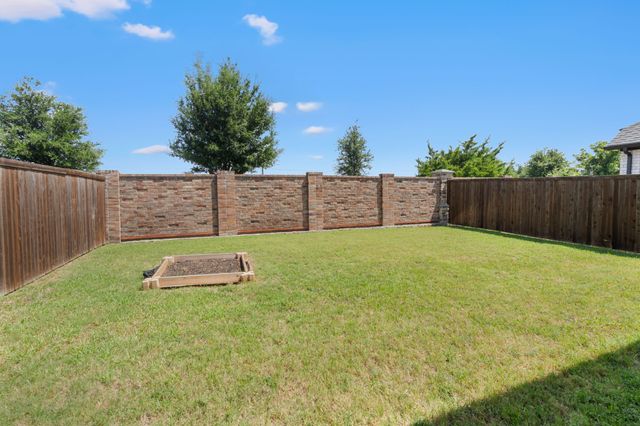 2206 Rothbury Drive, Forney, TX 75126