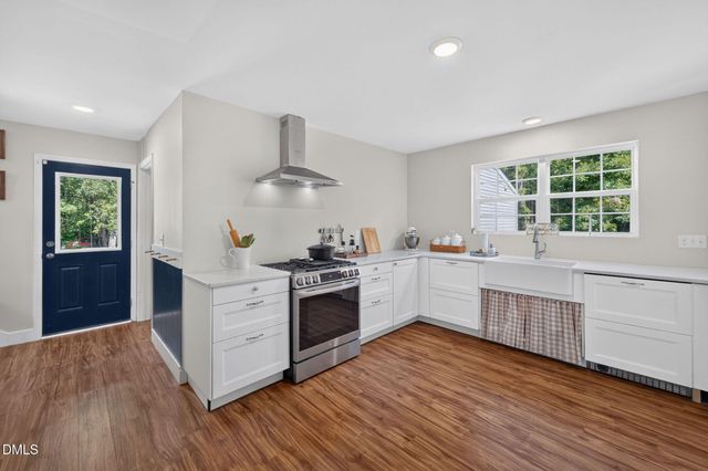 499 Jumping Run Road, Dunn, NC 28334