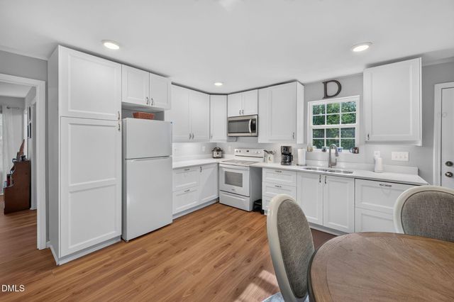 499 Jumping Run Road, Dunn, NC 28334