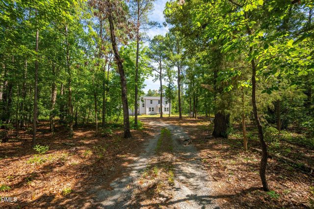 499 Jumping Run Road, Dunn, NC 28334