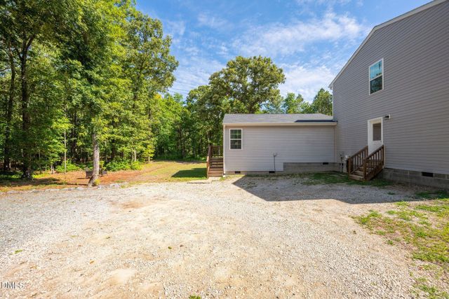 499 Jumping Run Road, Dunn, NC 28334