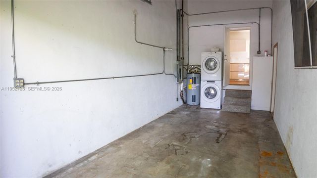 796 NE 88th St, Miami, FL 33138