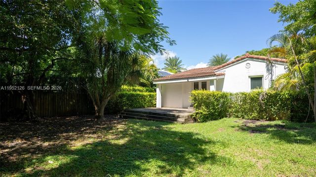 796 NE 88th St, Miami, FL 33138