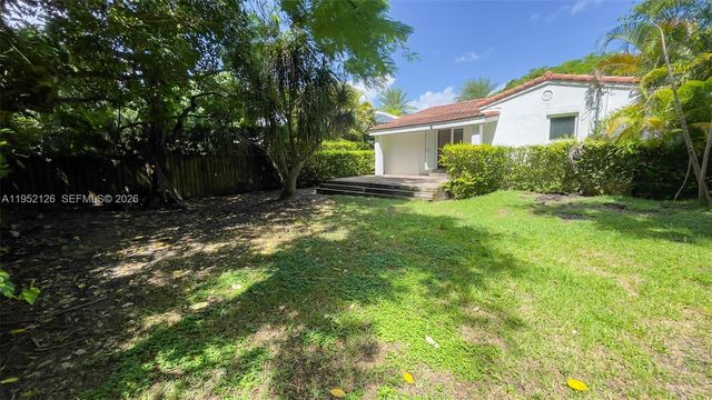 796 NE 88th St, Miami, FL 33138