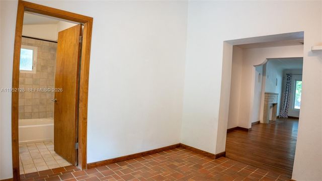 796 NE 88th St, Miami, FL 33138