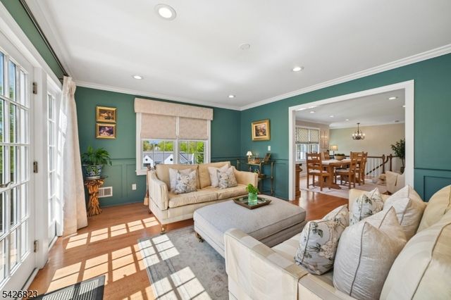 3 Glenmere Dr, Chatham Twp., NJ 07928