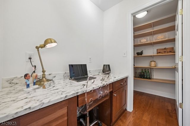 3 Glenmere Dr, Chatham Twp., NJ 07928