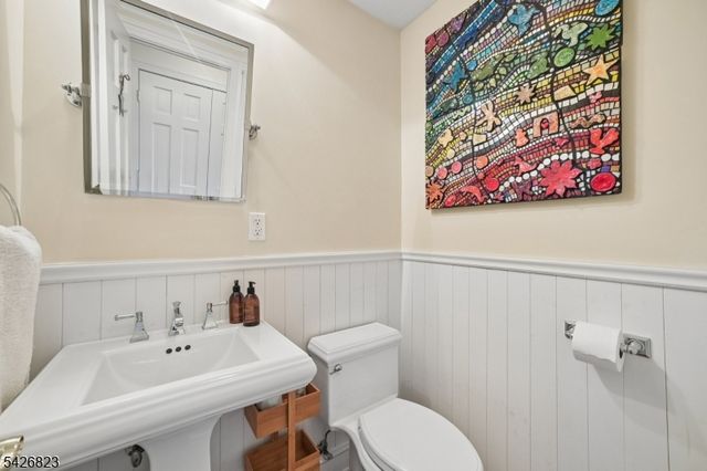 3 Glenmere Dr, Chatham Twp., NJ 07928