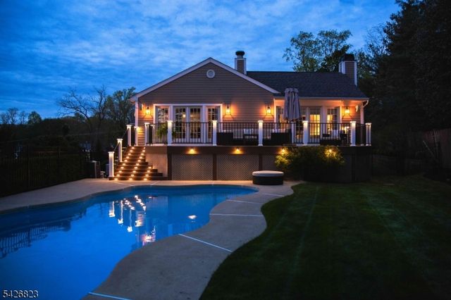 3 Glenmere Dr, Chatham Twp., NJ 07928