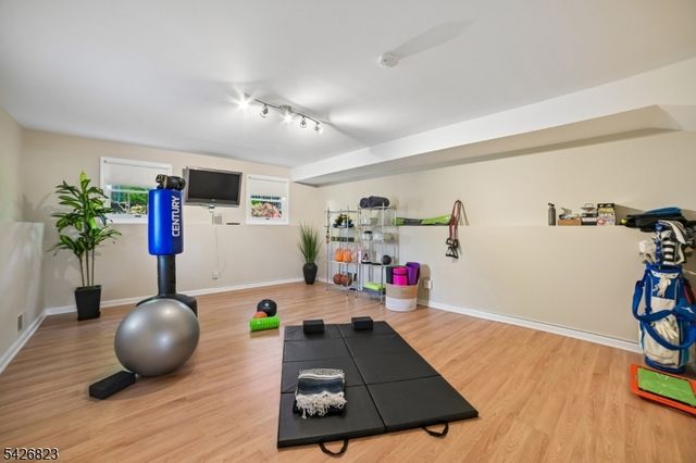 3 Glenmere Dr, Chatham Twp., NJ 07928