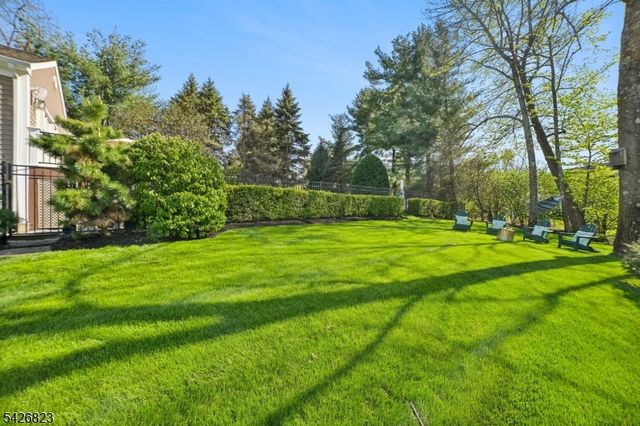 3 Glenmere Dr, Chatham Twp., NJ 07928