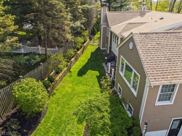 3 Glenmere Dr, Chatham Twp., NJ 07928