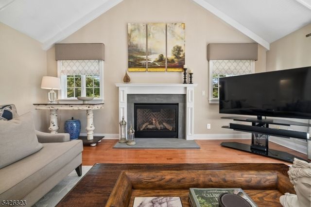 3 Glenmere Dr, Chatham Twp., NJ 07928