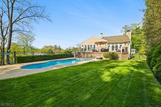 3 Glenmere Dr, Chatham Twp., NJ 07928