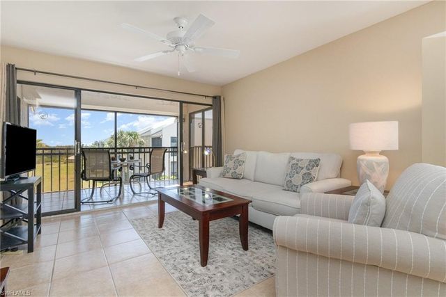 21490 Bay Village DR 261, Fort Myers Beach, FL 33931