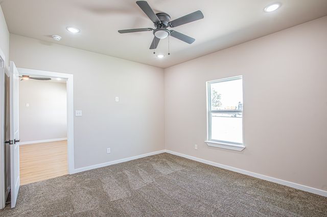 120 Brookview Drive, Bridgeport, TX 76426