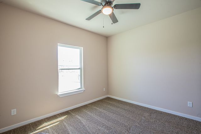 120 Brookview Drive, Bridgeport, TX 76426
